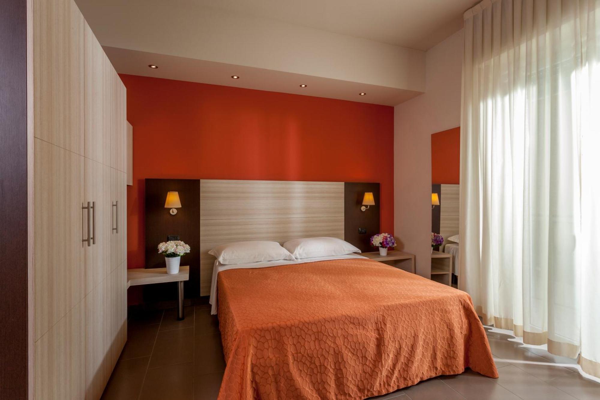Hotel Aurora Mare Rimini Eksteriør bilde